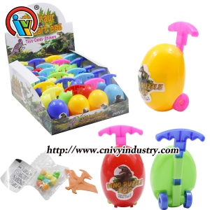 oeuf de chariot à traction de dinosaure avec des jouets